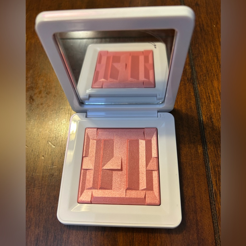 NWT🌷Haus Labs (by Lady Gaga) Rose Quartz Blush